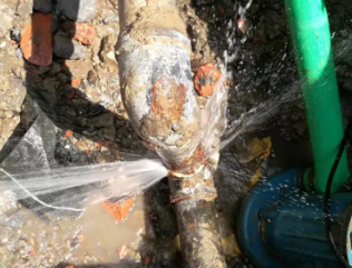 新巴尔虎左测漏水公司电话